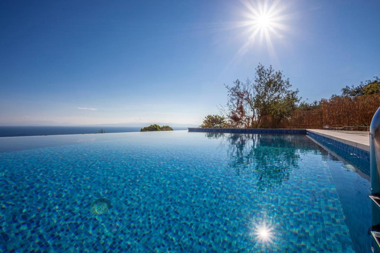 Olea Skopelos Villas With Swimming Pools & Sea View Panormos  Dış mekan fotoğraf